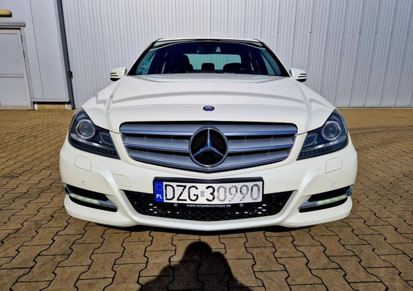 Mercedes-Benz Klasa C cena 35547 przebieg: 396382, rok produkcji 2011 z Wieruszów małe 106